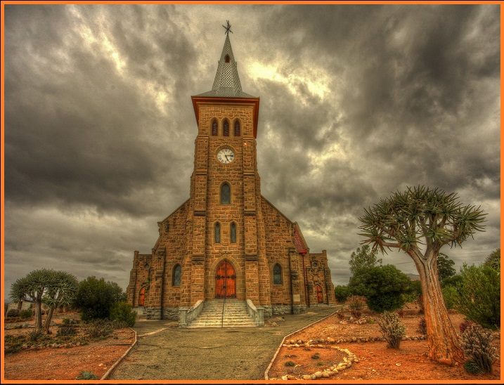 De-Hoop-Church